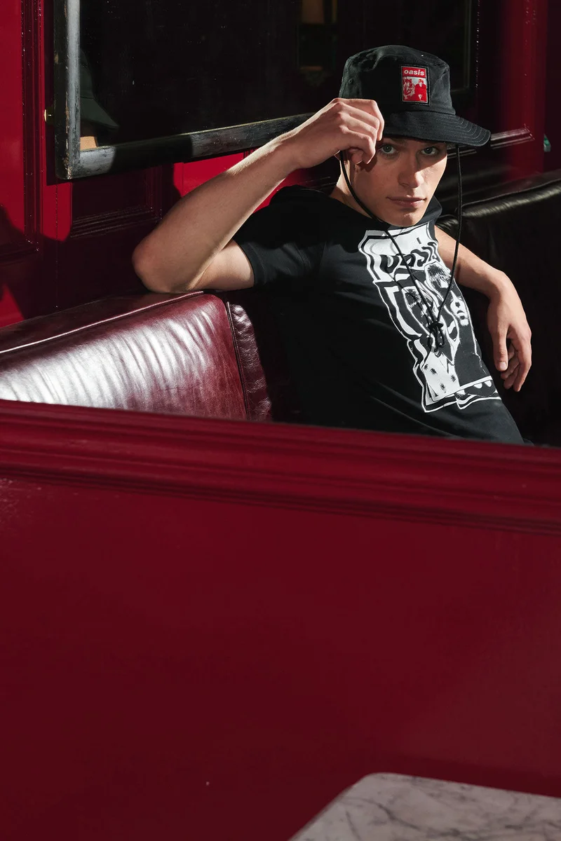 Live '25 Cut Out Photo Tour T-Shirt Black — immagine 4